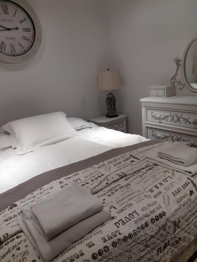 أوغستوف Rossalia Apartment المظهر الخارجي الصورة